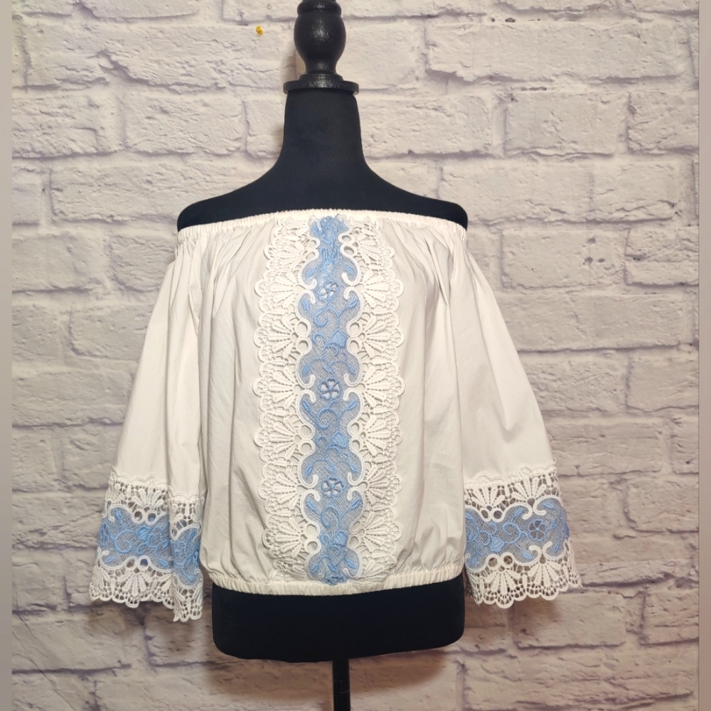 Express Women's Off the Shoulder Lace Trim Blouse Size M